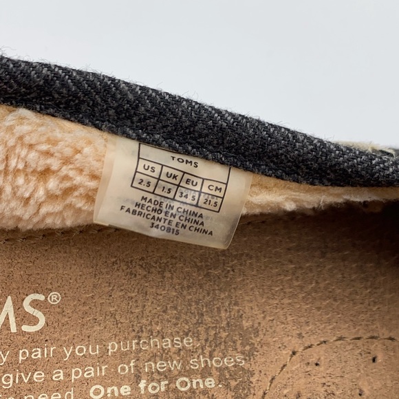 TOMS fur lined - Picture 4 of 7